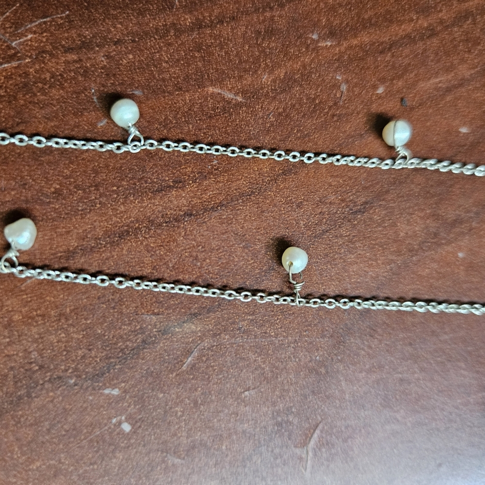Elegant Silver Pearl Necklace